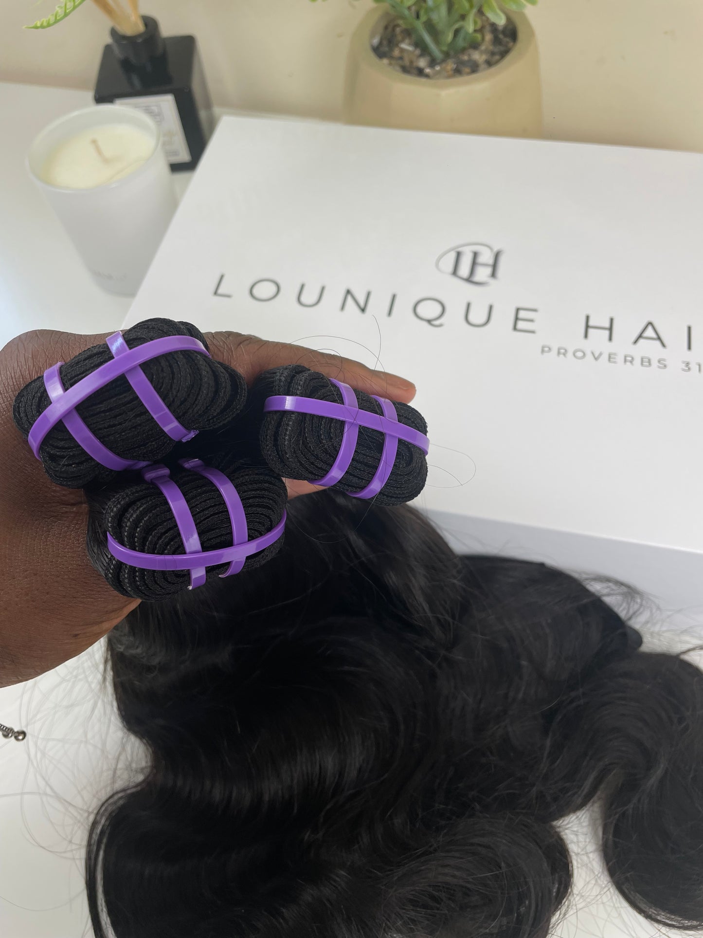 Lounique hair Mink Raw Bundles (100g Weft) #1B