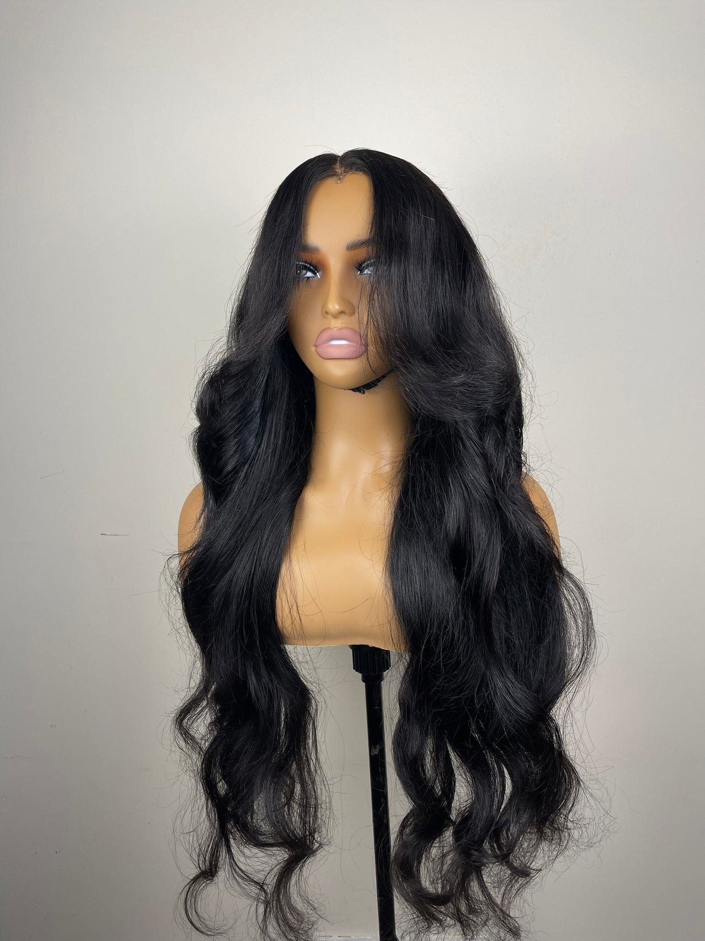 Buremese HD Lace Body Wave or Curly Wig #1B